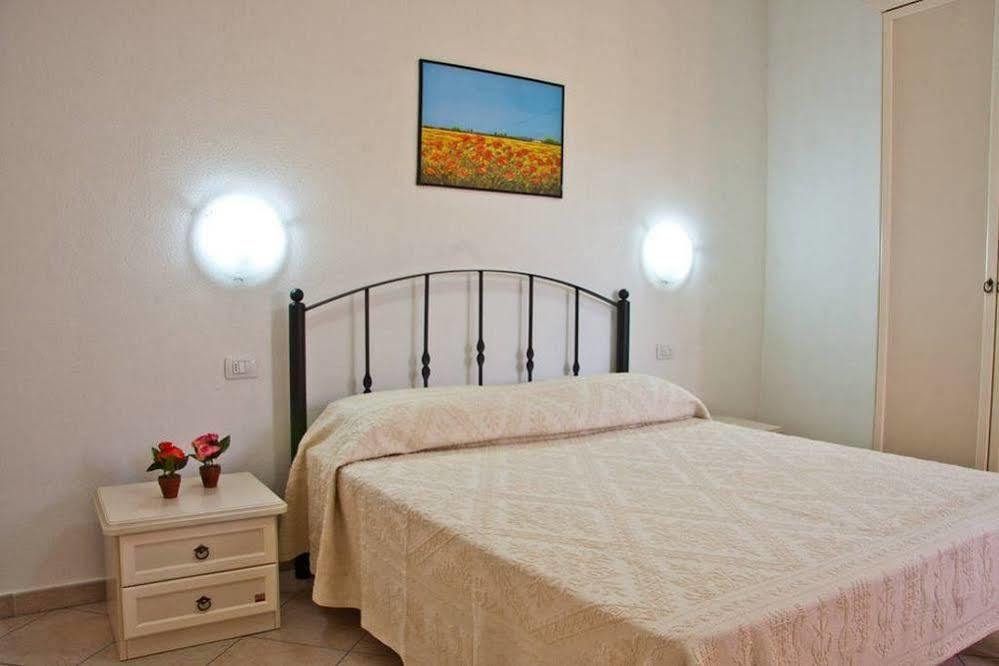 Residence Sardegnasummer Li Mori Budoni Exterior foto