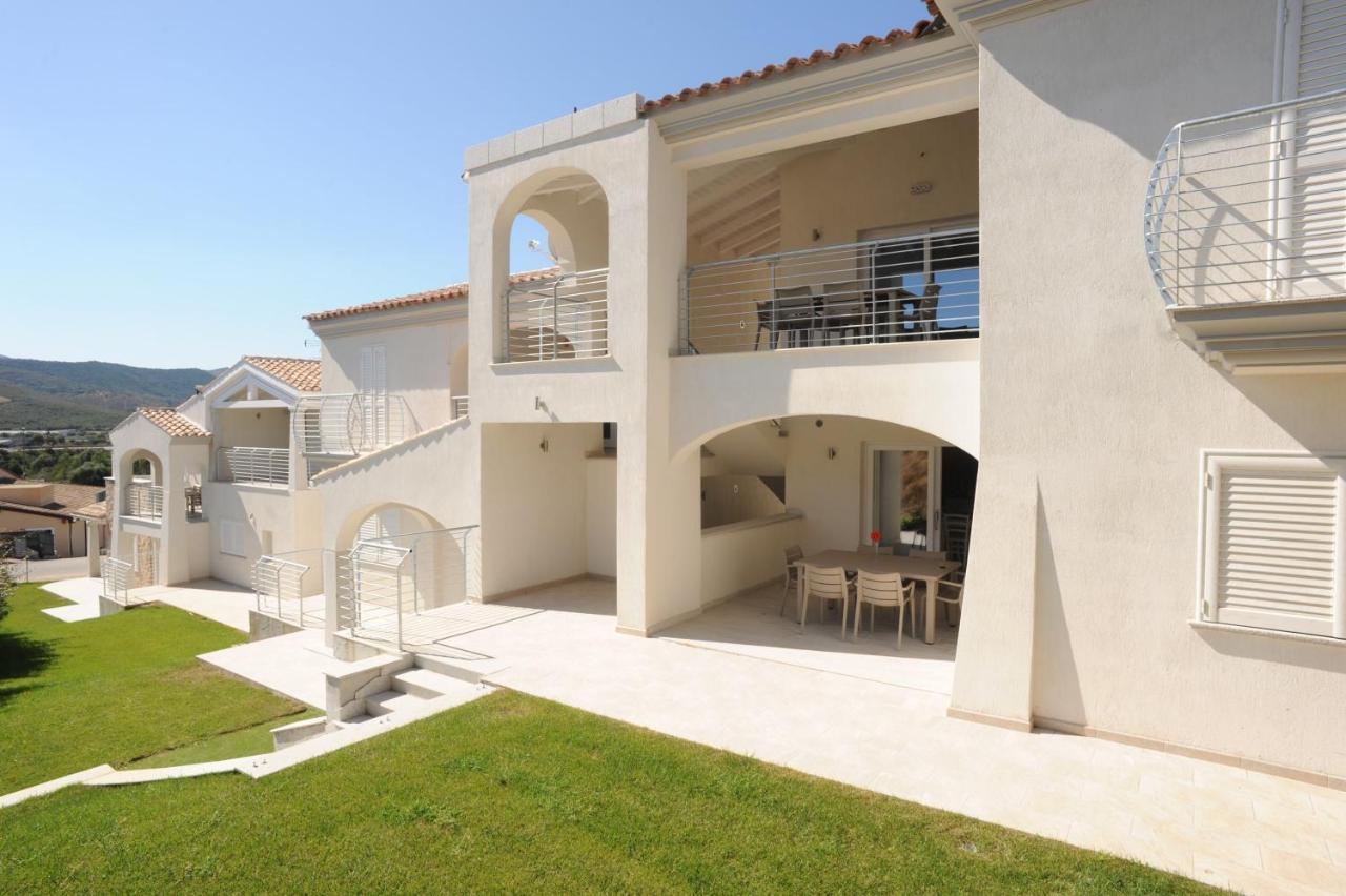 Residence Sardegnasummer Li Mori Budoni Exterior foto